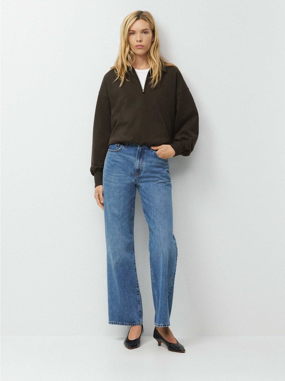 Denim Forum Farrah High-Rise Straight Jeans in Blue